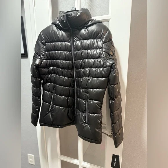 NWT Kenneth Cole Hooded Front Zip Puffer Jacket - Picture 4 of 16